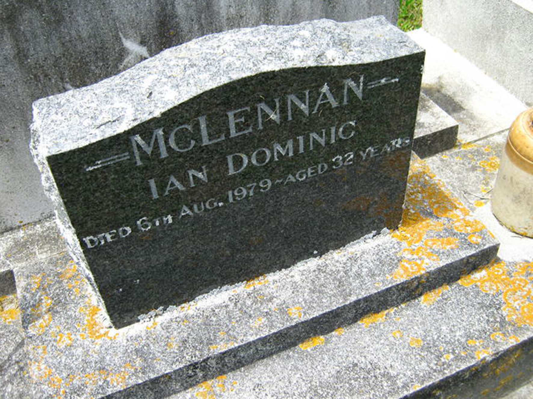 Photo of headstones/Ian Dominic McLennan died 1979 MI Otaki